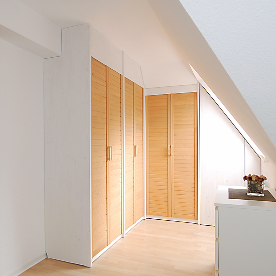 Einbaumöbel im Dachgeschoss  